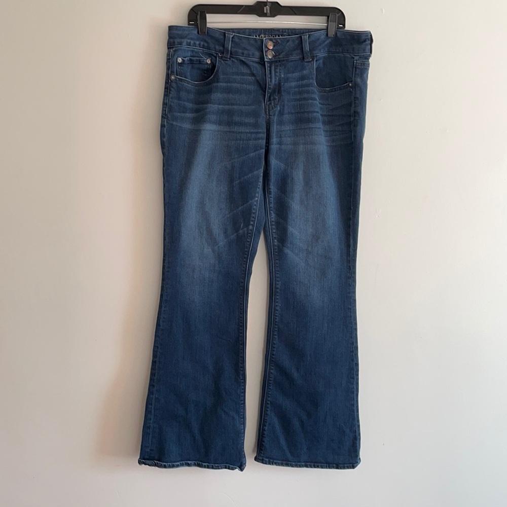 American Eagle Artist denim jeans 2 button size 14
